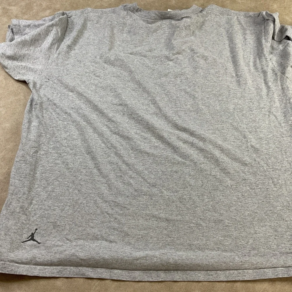 Vintage Nike Air Jordan T-Shirt Sneaker History Y2K Graphic‎ Tee Gray Men Sz XL